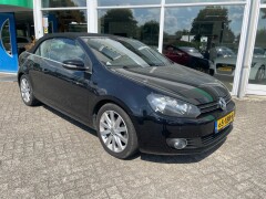 Volkswagen-GOLF Cabriolet-4